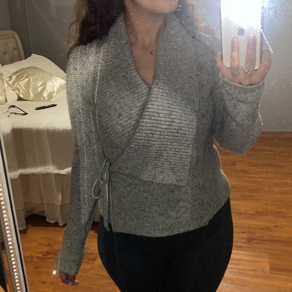 French connection sweater - Picture 3 of 8